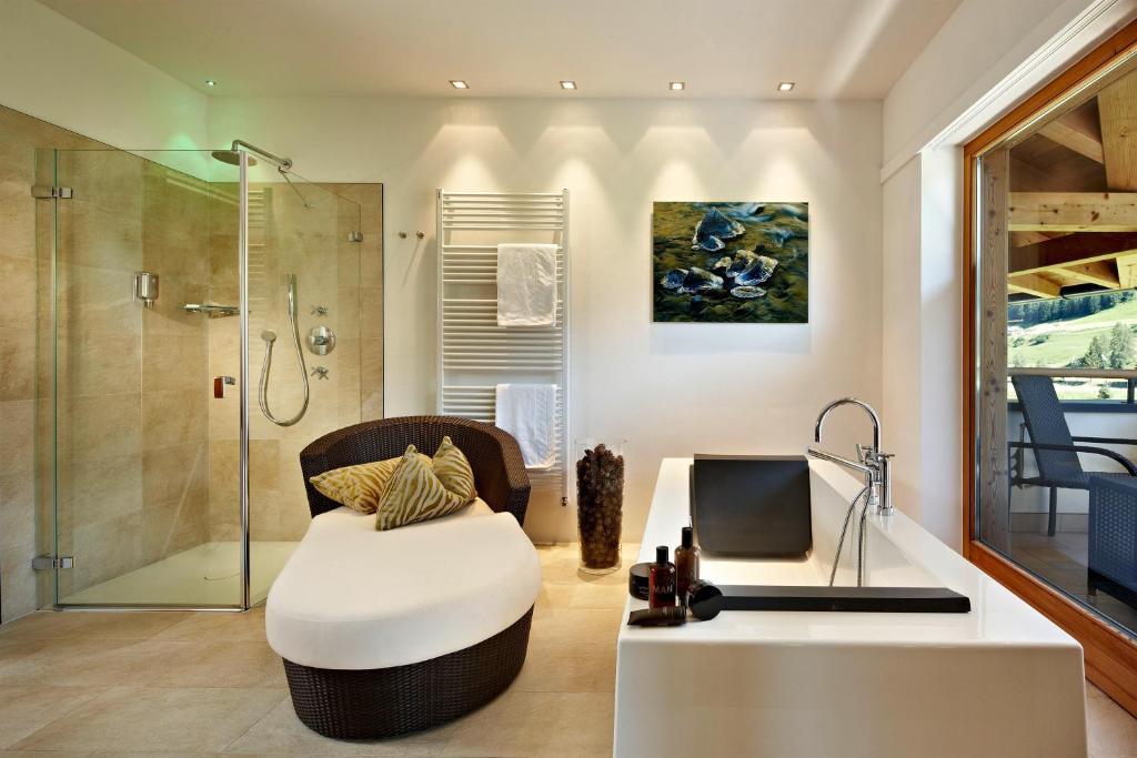 Hotel Monika Sexten Rum bild Bathroom